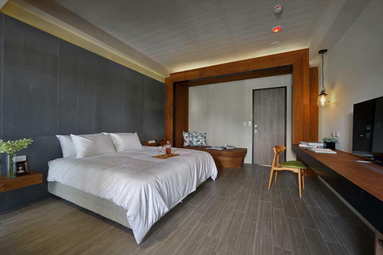 บลู สกาย เบย์ บีแอนด์บี Apartment หยูฉี ภายนอก รูปภาพ