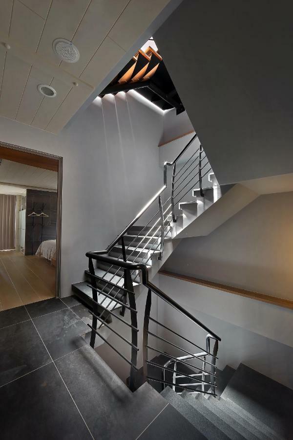 บลู สกาย เบย์ บีแอนด์บี Apartment หยูฉี ภายนอก รูปภาพ