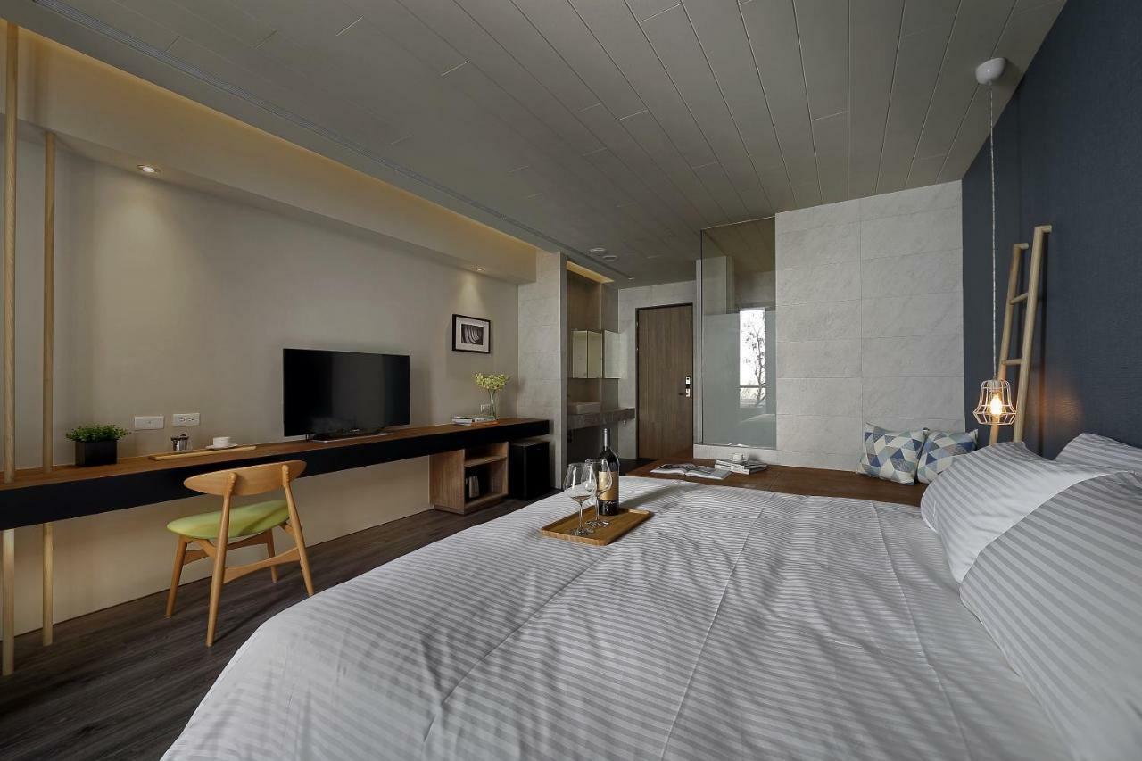 บลู สกาย เบย์ บีแอนด์บี Apartment หยูฉี ภายนอก รูปภาพ